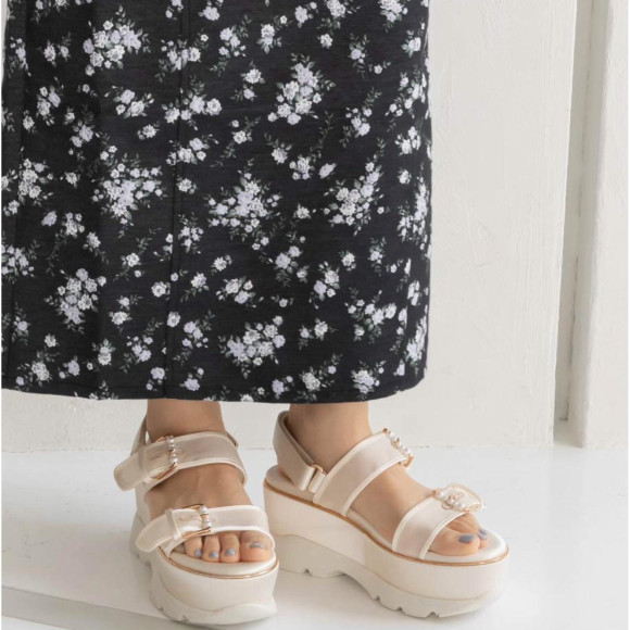 RANDA【再入荷！パールバックルボリュームソールスポーツサンダル】