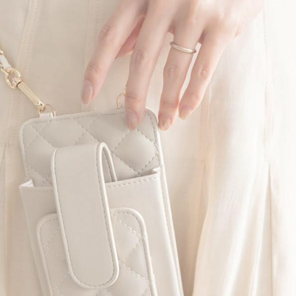 RANDA 【再入荷！キルティングスマホショルダー】