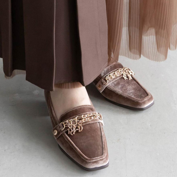 RANDA【シーンに合わせて付け替え出来る！2WAYベルトローファー】