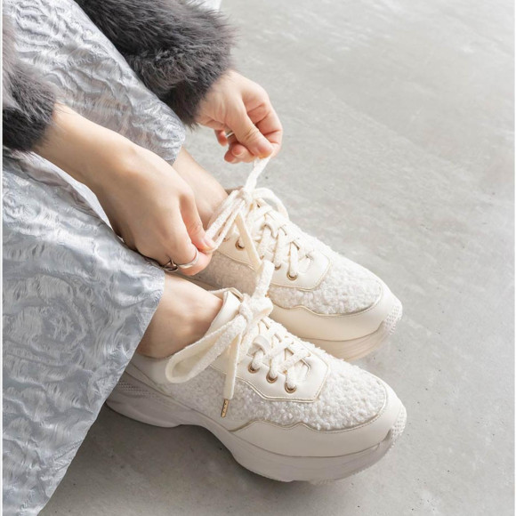 【RANDA】ボリュームソールボアスニーカー