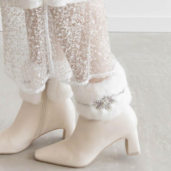 RANDA 【Holiday Collection ビジュー×ファー 2WAYショートブーツ】