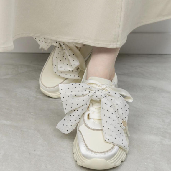 2WAY圍巾絲帶卷運動鞋