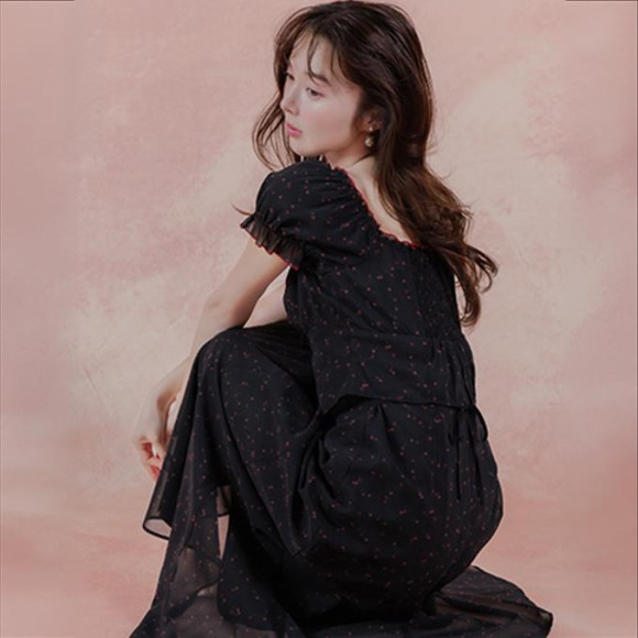 【RANDA（ランダ）】可憐さの中に大人の余裕を感じさせる “Cherry Strawberry Collection” 〈3月19日（木）発売予定〉