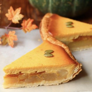 『パンプキンチーズケーキ　アップルパイ』が販売スタート☆