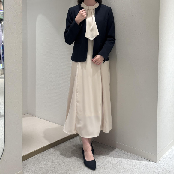 さまざまなシーンで使える万能ワンピースのご紹介♪