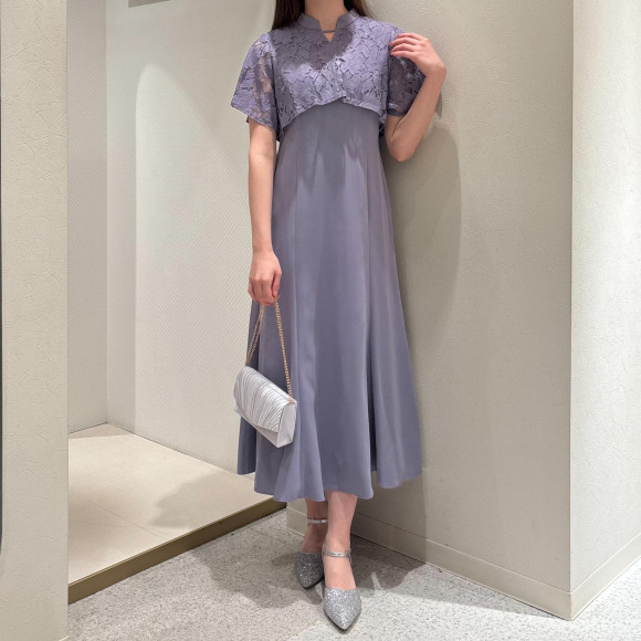 美シルエットでスタイルアップが叶う新作ドレスのご紹介♪