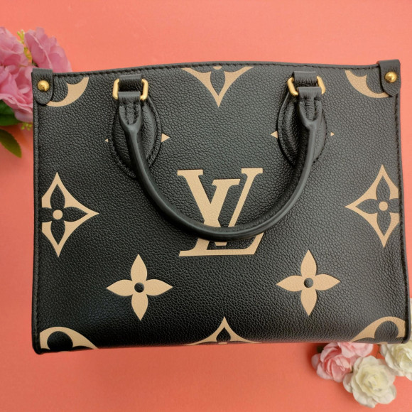 นาฬิกาข้อมือพกพาสำหรับเดินทาง พร้อมพื้นที่จัดเก็บกว้างขวางและใช้งานง่าย