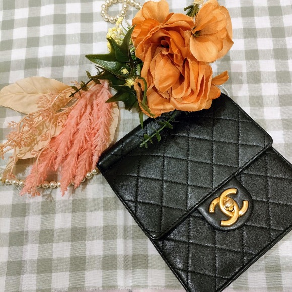 大人気のCHANELのマトラッセチェーンショルダーバック