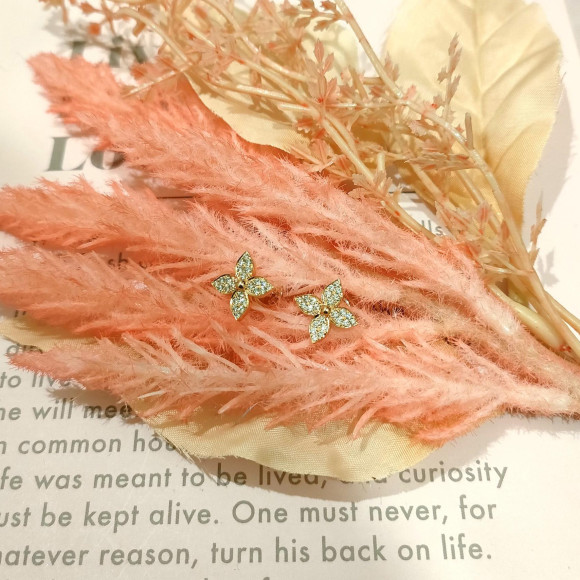 存在感を放つルイ・ヴィトン スターブロッサム