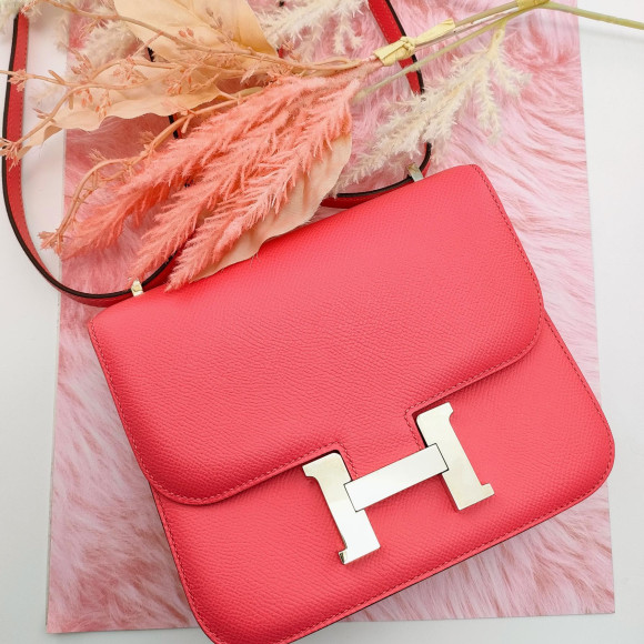 コンスタンはエルメスらしさが詰まった「憧れバック」