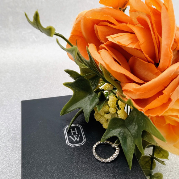 芸能人も愛用！ハリー・ウィンストンのジュエリー