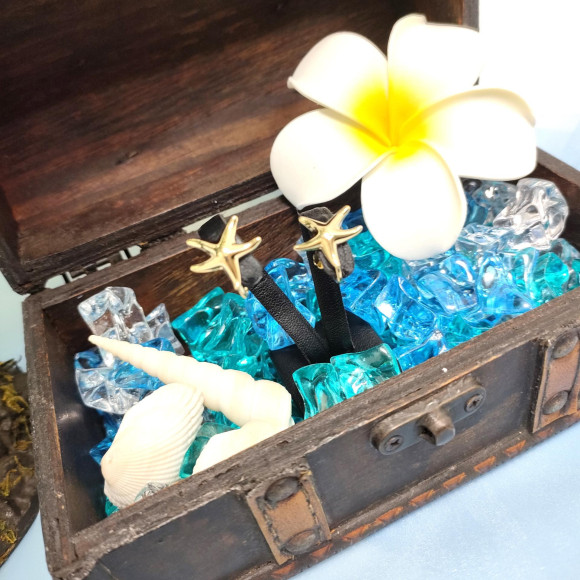 夏にぴったりTIFFANY＆COスターフィッシュピアス