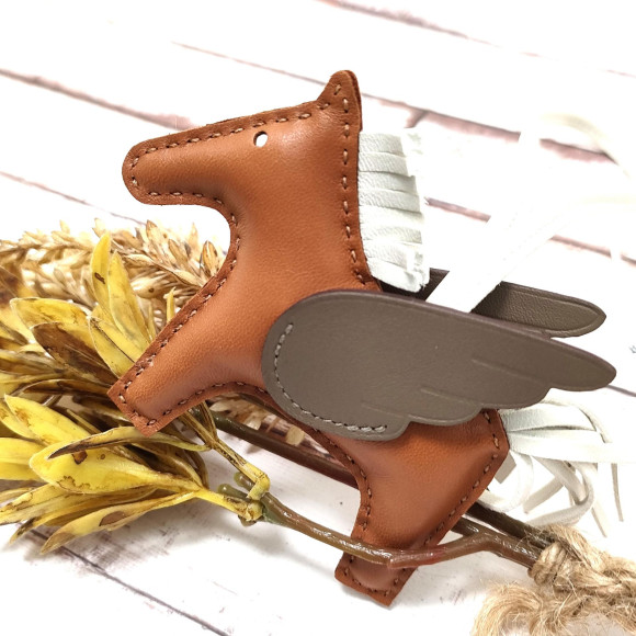 見つけられたらラッキー☆ HERMES「ロデオチャーム」