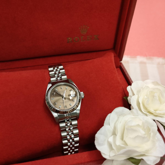 誰もが憧れちゃうROLEXデイトジャスト時計