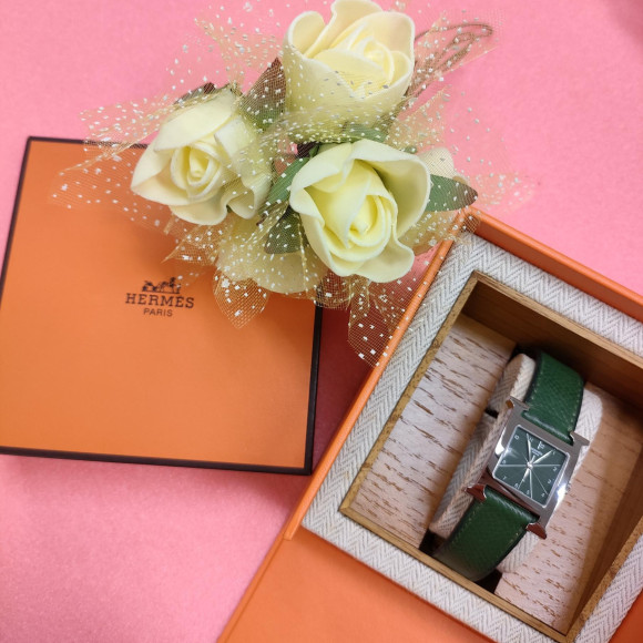 一生もののご褒美にしたいHERMES Hウォッチ