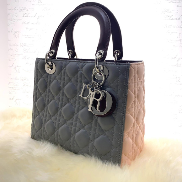 Dior's icon bag is a woman's longing ♡DIOR Lady Dior bag medium