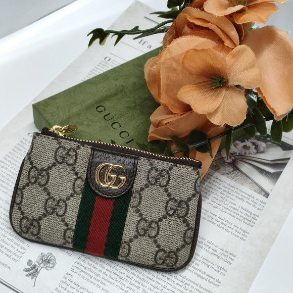 ซีรีส์ GUCCI "Ophidia" ได้รับความรักจากทั่วโลก