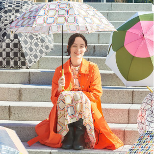 〈雨の日〉