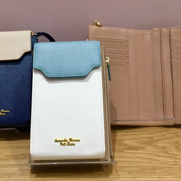 【再入荷】ウェーブフラップウォレットショルダー★