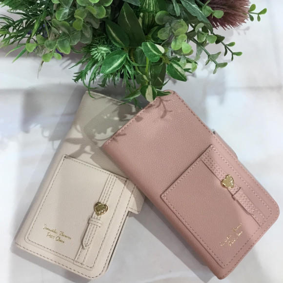 【新作】iPhoneケース ハートモチーフベルト♡
