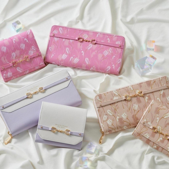 トリプルコラボの最強開運財布が入荷しました♡