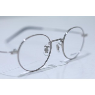 Functional beauty of “E5 eyevan”