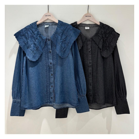 ♡SHIRRING COLLAR DENIM SHIRTS