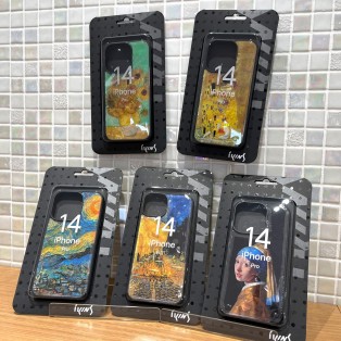 天然の貝を使用した、名画がきらきら輝くiPhoneケース☆