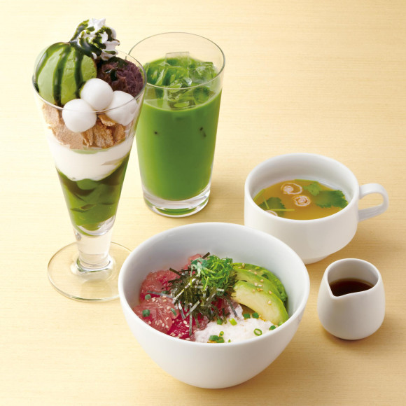 호치 런치 타임 꼭 nana's green tea　에서♡