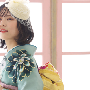 振袖撮影は『夏』の間に！撮影シーズンの秋は大変混み合います