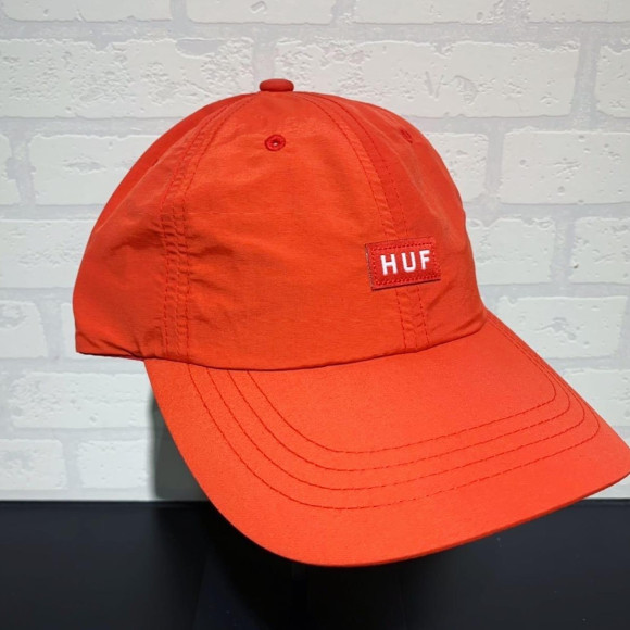 HUFのキャップをご紹介☆