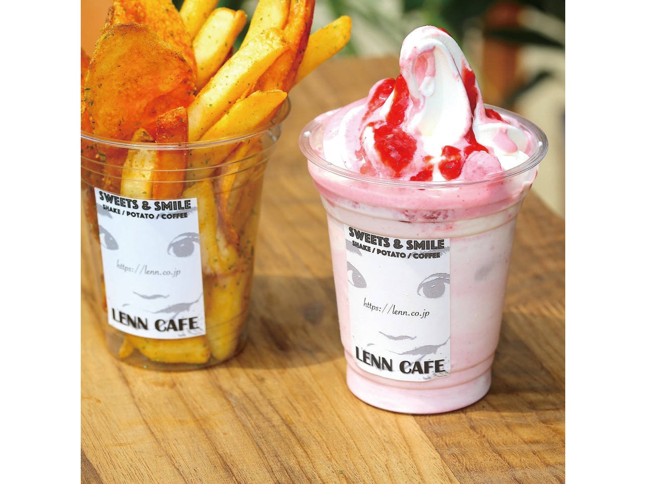 LENN CAFE SHAKE STAND