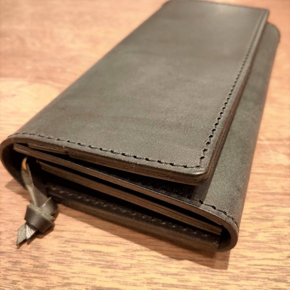 TIDEWAY】 GLAZING OIL WALLET | リーラアンドシッタ・ショップ