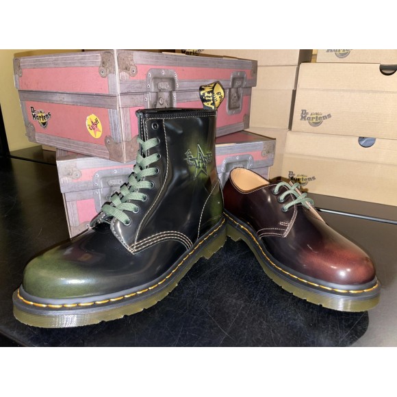 生産終了品ですDr.Martens × The CLASH