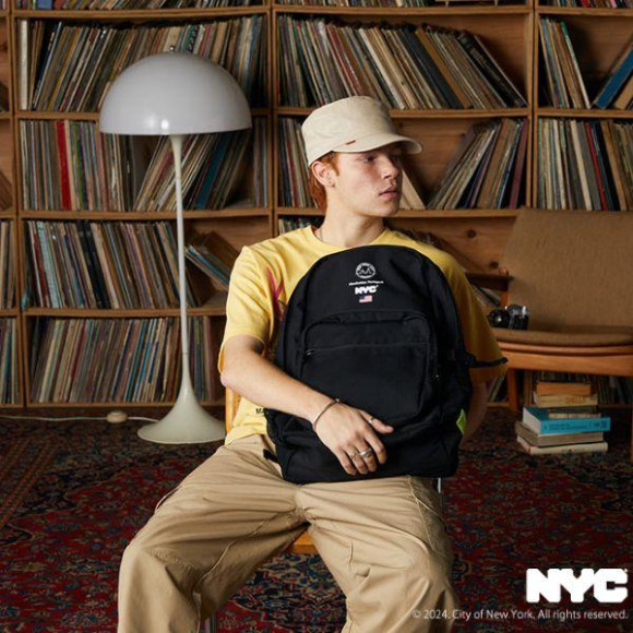 【Manhattan Portage】Silvercup Backpack Vinyl Lining NEW YORK CITY