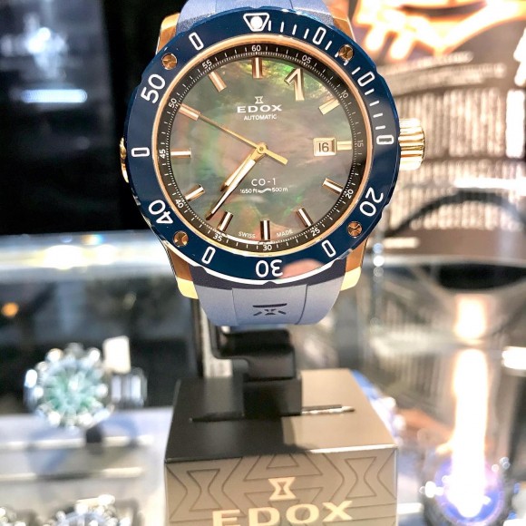 機械式】EDOX クロノオフショア1 プロフェッショナル-