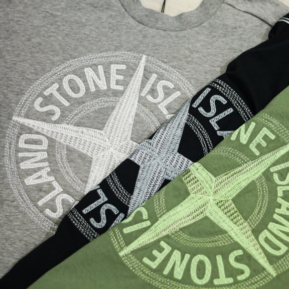 ファーストインパクト【STONE ISLAND】