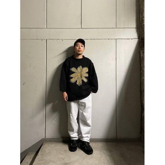 【niche.Macmahon knitting Mills】 All Roll Knit Flower