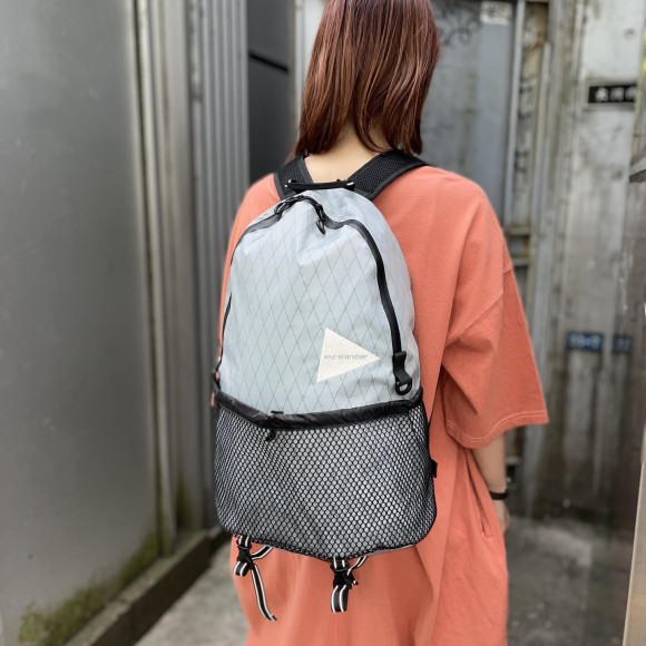 【andwander/アンドワンダー】 XPACK 20l back pack　