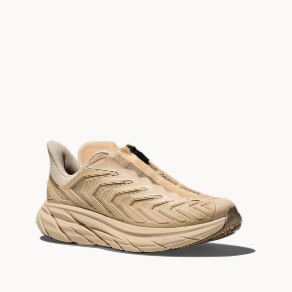 【HOKAONEONE】入荷情報☆ 