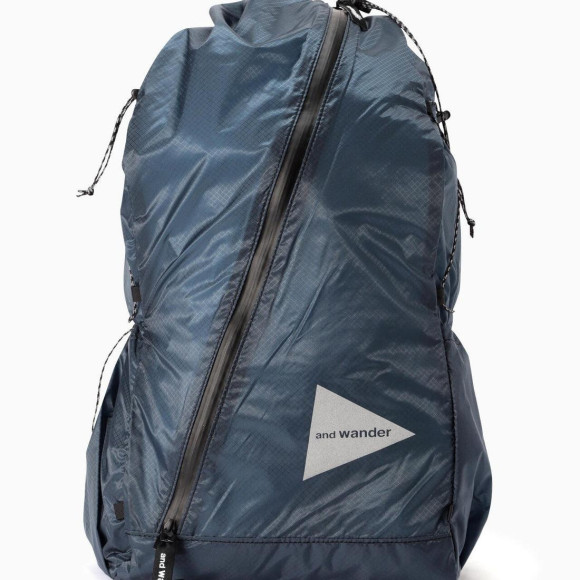 【and wander/アンドワンダー】sil daypack/シルデイバッグ