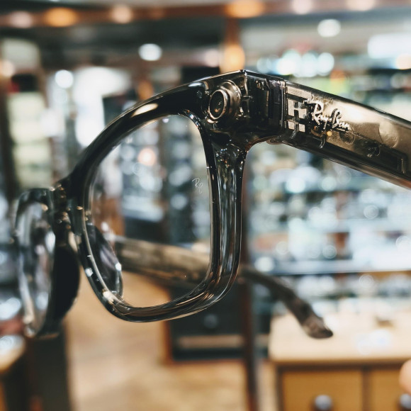 AIグラス　RayBan Meta / OAKLEY Meta
