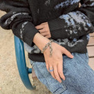 【steelgenic】大ぶりのブレスレットで手元を華やかに！