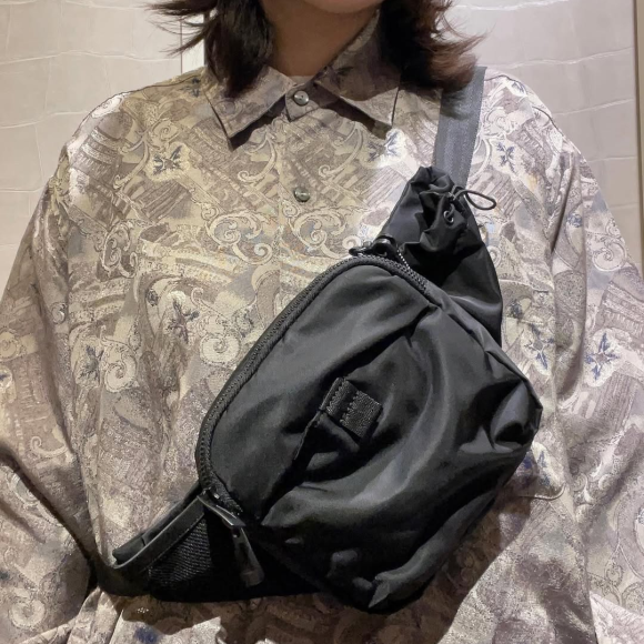 NESK (nesk) Compact waist bag