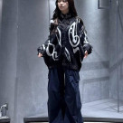 おすすめコーデハイショクのカー...