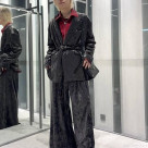 ベロアのセットアップを使ったス...