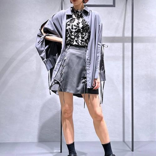 169㌢高身長女子家にテレビが...