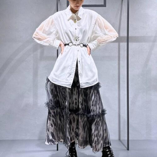 169㌢高身長女子レオパード、...