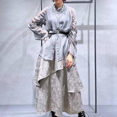 169㌢高身長女子弊社に入社し...