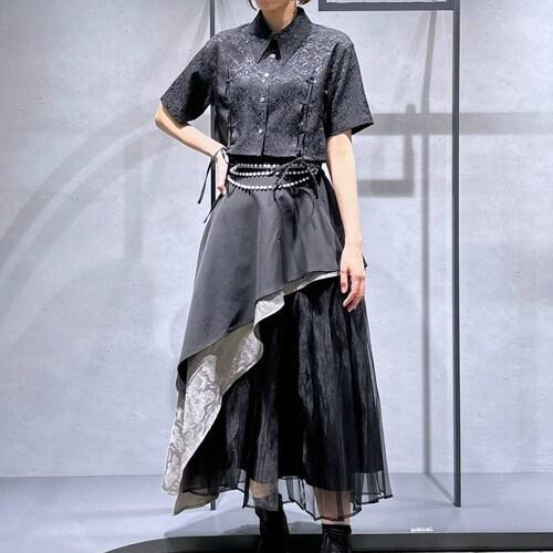 169㌢高身長女子ショート丈と...